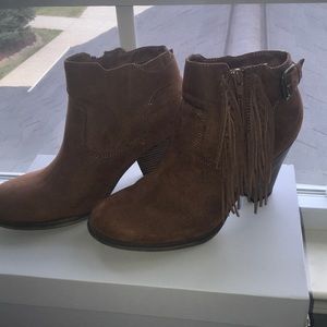 Massini Brown Suede Booties w/ Fringe - Size: 8